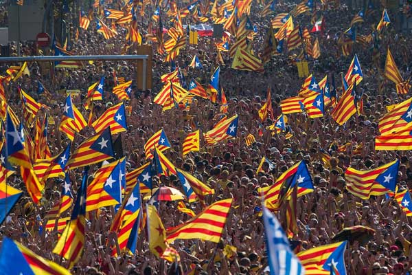 Katalonya'da gerilim artıyor