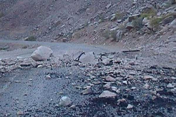 Hakkari’de bir araç imha edildi