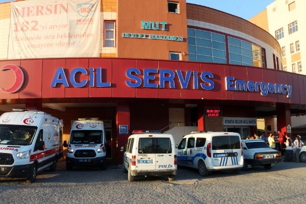 Mersin'de 63 öğrenci gıda zehirlenmesi şüphesiyle hastaneye kaldırıldı