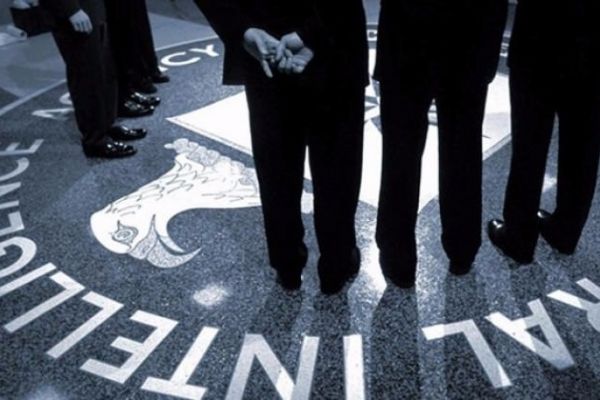 CIA çıldırdı! Twitter 'Rusça' adımı