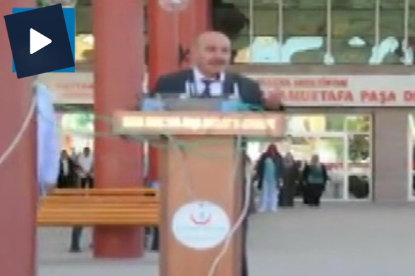 İstiklal Marşı'nı unutan görevli zor anlar yaşadı