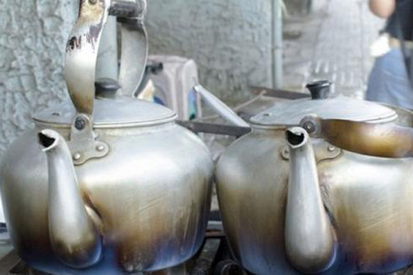 Çaydanlık içinde unutulan servet