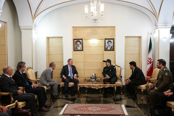 Genelkurmay Başkanı Akar İran'da