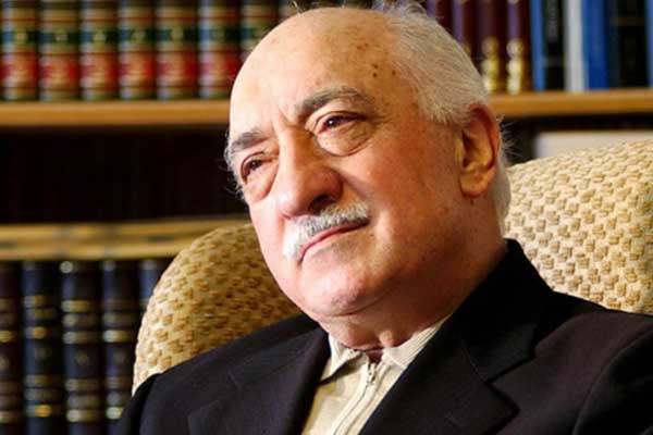 Amerikalı uzmanlardan ABD'lilere belgelerle 'FETÖ' uyarısı