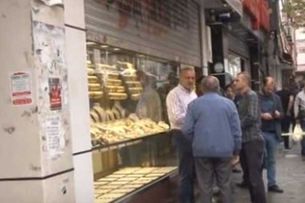 Beyoğlu'nda silahlı soygun girişimi