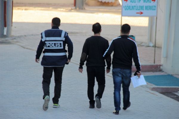 4 ilde FETÖ operasyonu: 20 kişi gözaltına alındı