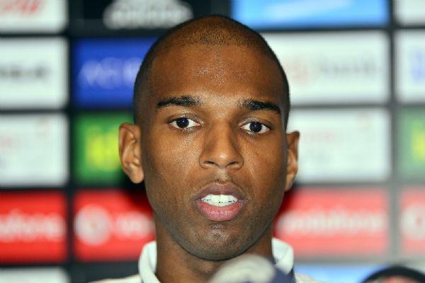 Ryan Babel: Üzerimize terlik bile attılar
