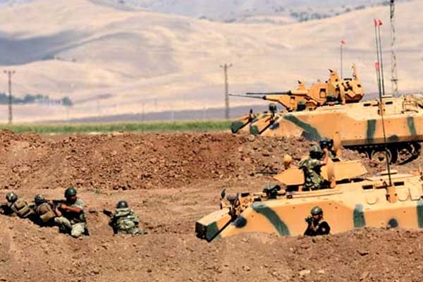 Habur'da 3 koldan temizlik operasyonu