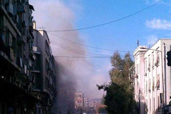 Şam'da canlı bomba saldırısı!