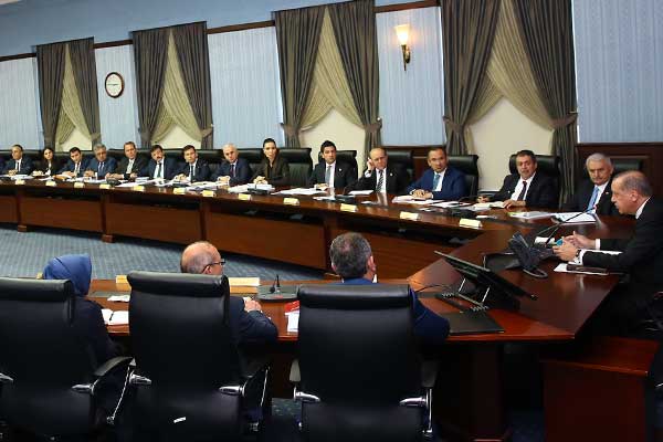 Beş Belediye Başkanı daha görevlerinden ayrılacak