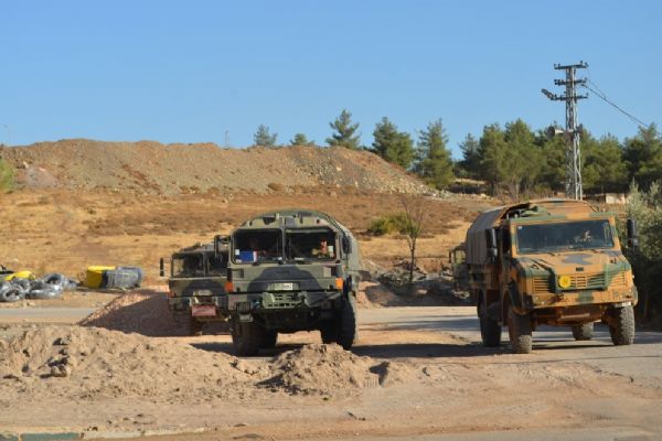 Suriye sınırına askeri sevkiyat