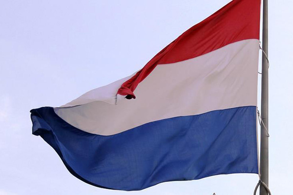 Hollanda Savunma Bakanı istifa etti