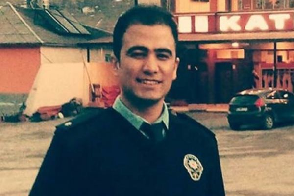 Vatandaşlar yetişti ama...Genç komiser hayatını kaybetti