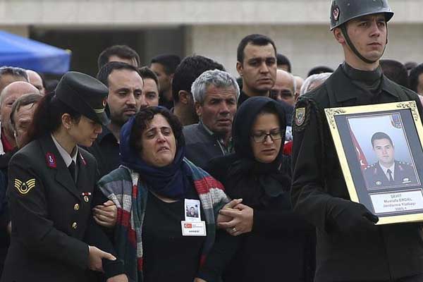 Şehidin adı tünele verilecek