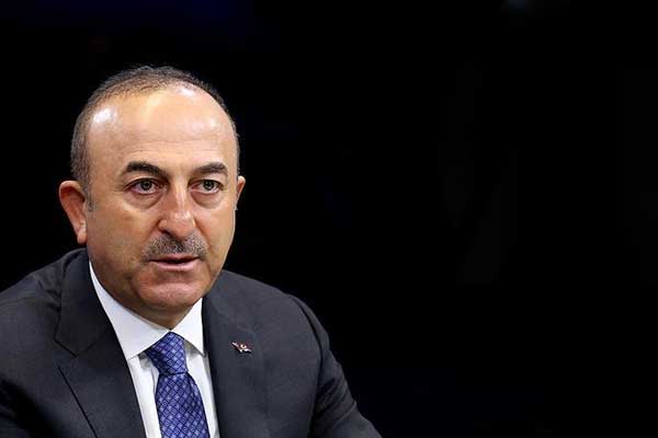 Çavuşoğlu'ndan ABD'ye silah eleştirisi
