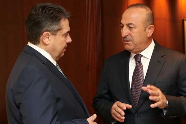 Çavuşoğlu, Gabriel ile telefonda görüştü