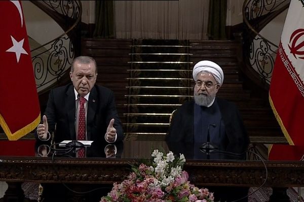 Cumhurbaşkanı Erdoğan Ruhani'yle görüştü: Gündem Kuzey Irak'tı