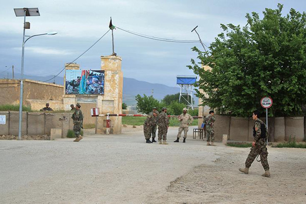 Taliban karakola saldırdı: 22 ölü