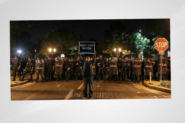 ABD'de yol kapatma eylemi: 143 gözaltı