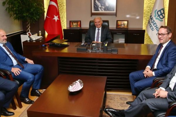 Mevlüt Uysal'dan Başakşehir'in yeni Başkanına ziyaret