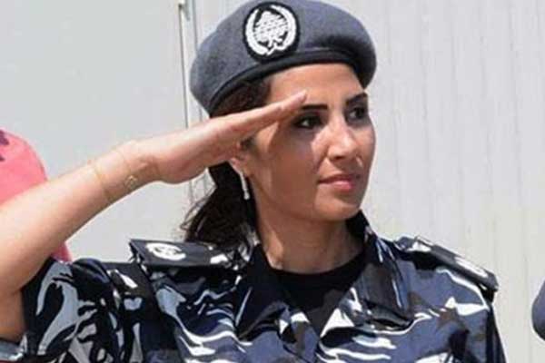 Tweet’i beğendi! İşinden oldu