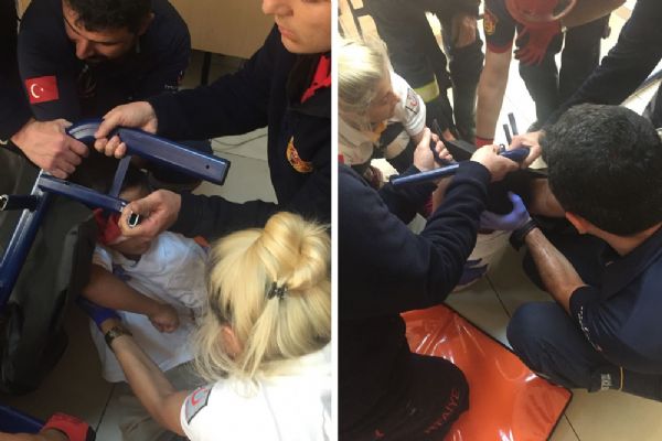 Kocaeli'de çocuğun başına sıranın demiri saplandı