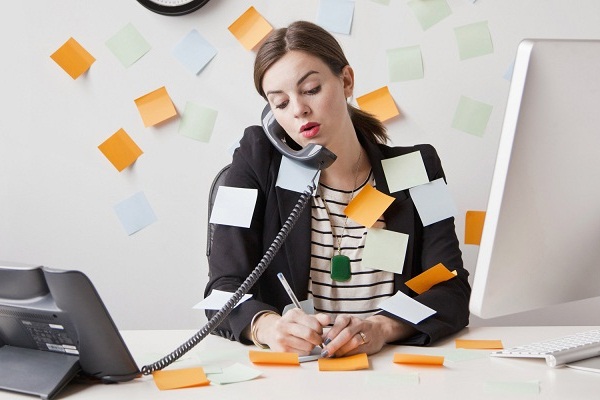 Çalışan kadınlar daha fazla kilo alıyor