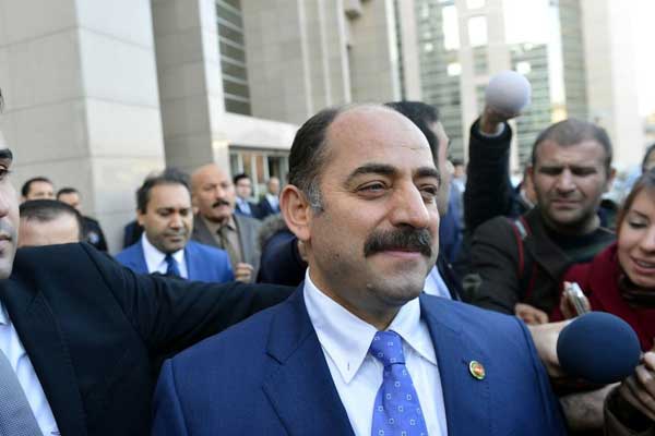 Topuz: Öz VIP karşılama istedi