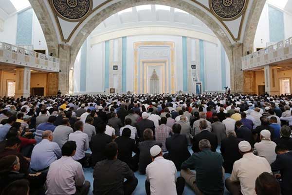 6 Ekim Cuma hutbesi: Allah’ı unutanlar, unutulurlar