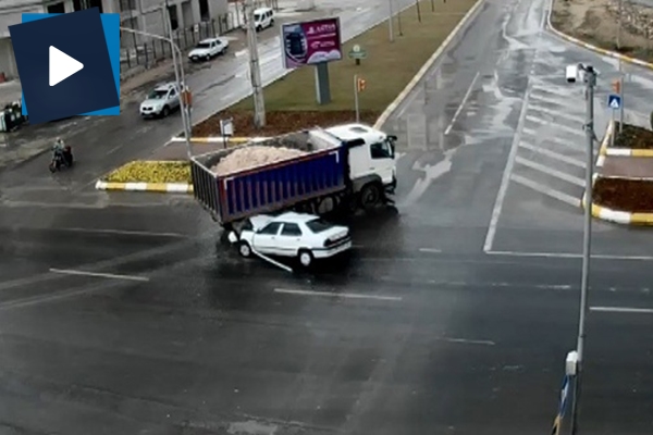 Kamyonun yaşlı adamı ezerek öldürdüğü anlar kamerada