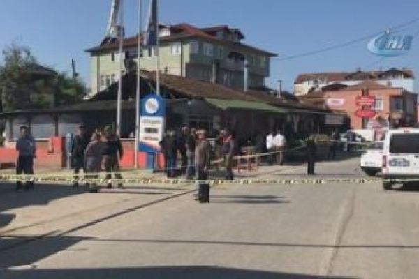 Sakarya’daki kavgada kan aktı! 4 kişi yaralandı