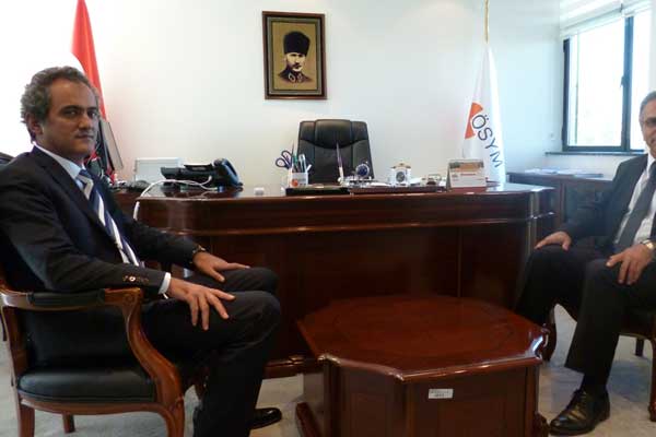 ÖSYM'de devir teslim