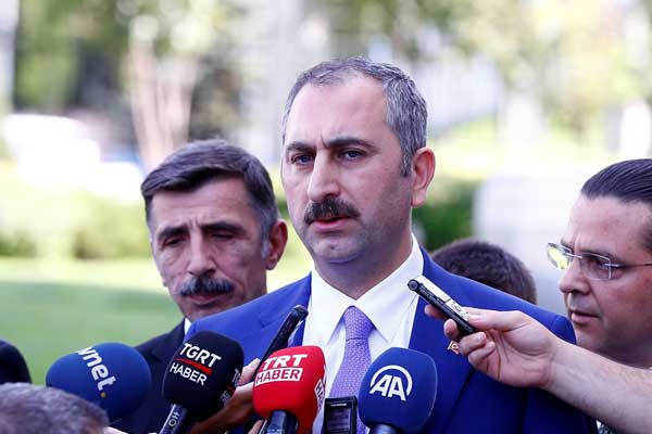 Bakan Gül: Gülen'in iadesiyle ilgili hiçbir engel kalmadı