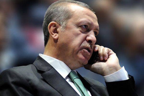 Cumhurbaşkanı Erdoğan ile Macron telefon görüşmesi gerçekleştirdi