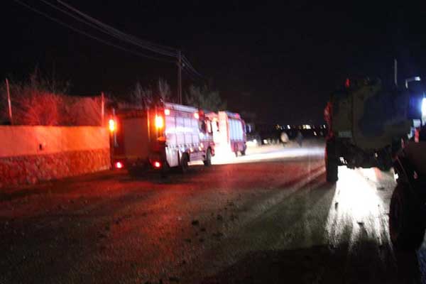 Diyarbakır'da bombalı saldırı!