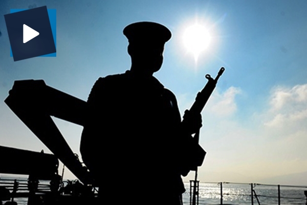 Mayın avlama gemisi düşmana korku salıyor