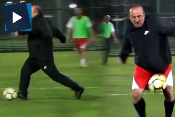 Bakan ve milletvekilleri maç yaptı! İşte o maçın yıldızı...