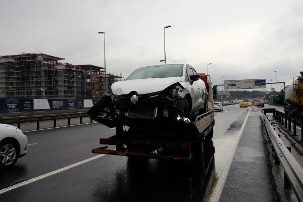 E-5 karayolunda zincirleme kaza