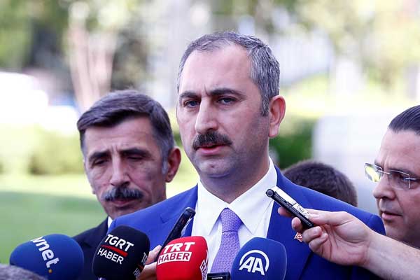 Bakan Gül'den ABD Büyükelçisi Bass'ın görüşme talebine red