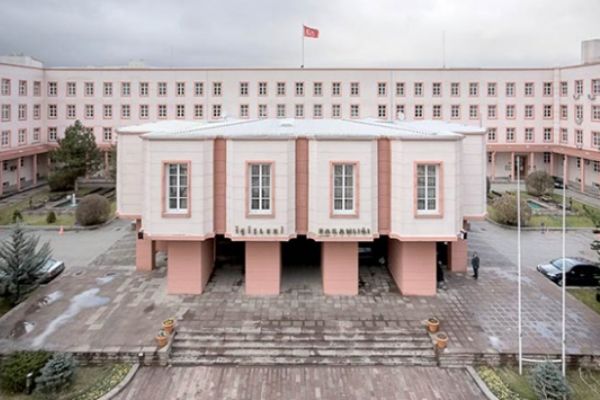 81 ilin valisi yarın Ankara'da