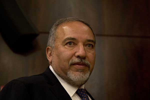 İsrail Savunma Bakanı Liberman'dan Lübnan'a Hizbullah eleştirisi