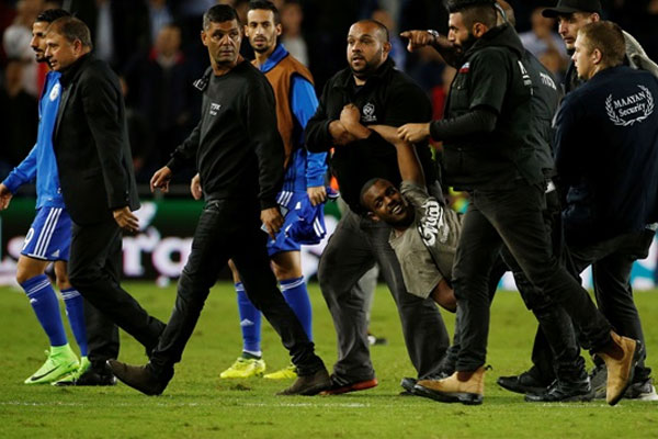 Real Madrid'li Isco'ya saldırı girişimi