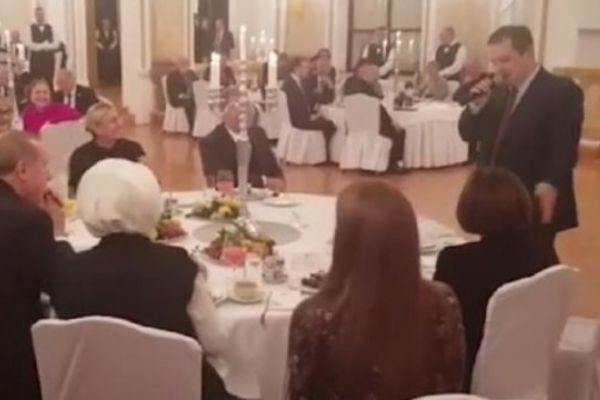 Cumhurbaşkanı Erdoğan'a verilen yemekte Sırp bakan 'Osman Aga'yı söyledi