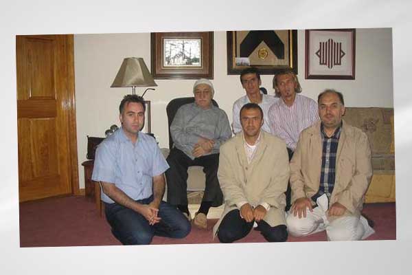 Eski futbolcudan Gülen'li fotoğraf için açıklama