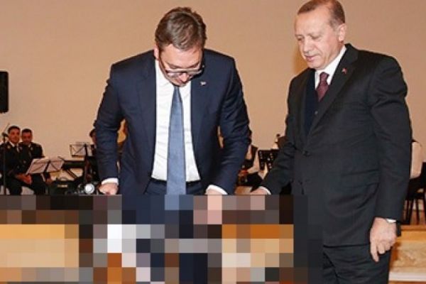 Cumhurbaşkanı Erdoğan'dan Sırp lidere sürpriz hediye