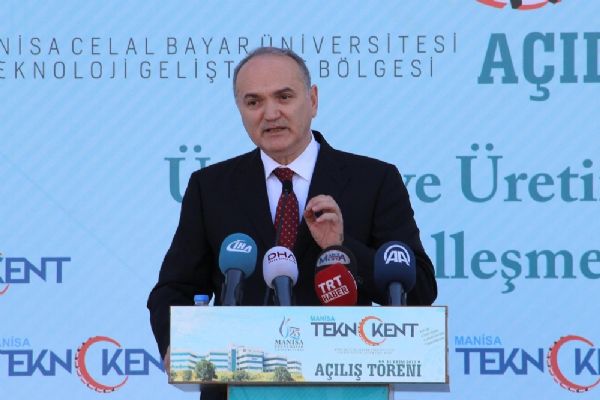Faruk Özlü: Türkiye sanayi devrimi vize gerektirmez