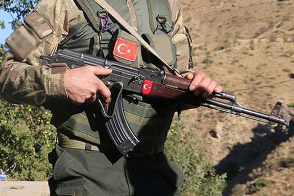 Diyarbakır'da o korucu şehit oldu!