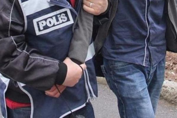Edirne'de FETÖ operasyonunda 10 kişi gözaltına alındı