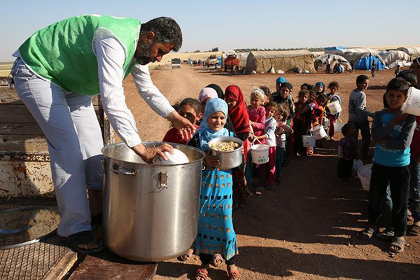 BM: Suriye'de 13 milyon insan yardıma muhtaç