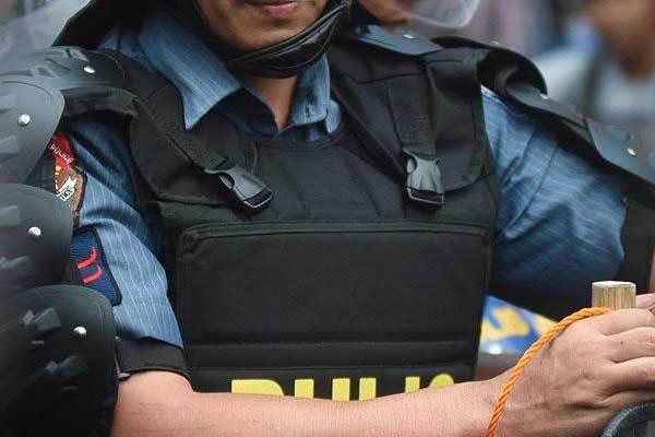 Rusya'dan Filipinler'e silah yardımı